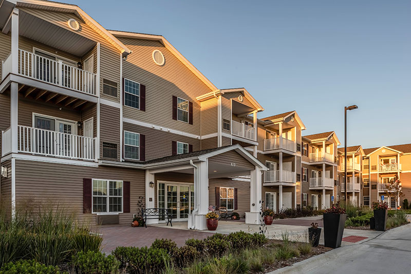 Connect55+ Indianola, IA - Active Senior Living Community