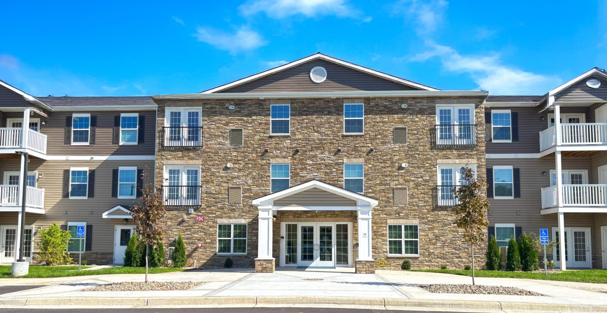 Connect55+ Blue Springs Exterior