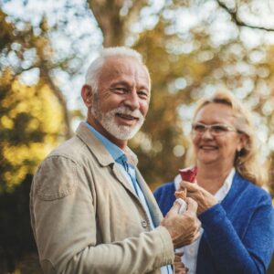 couple drinking wine