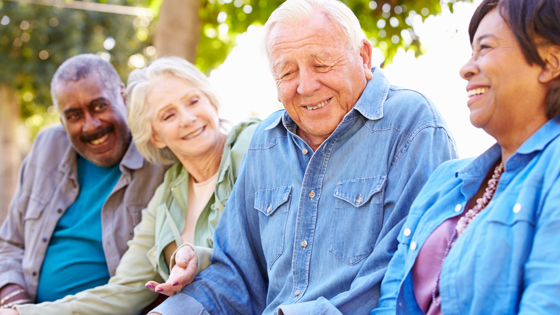 Tips for Making Friends in Your Senior Apartment in Indianola